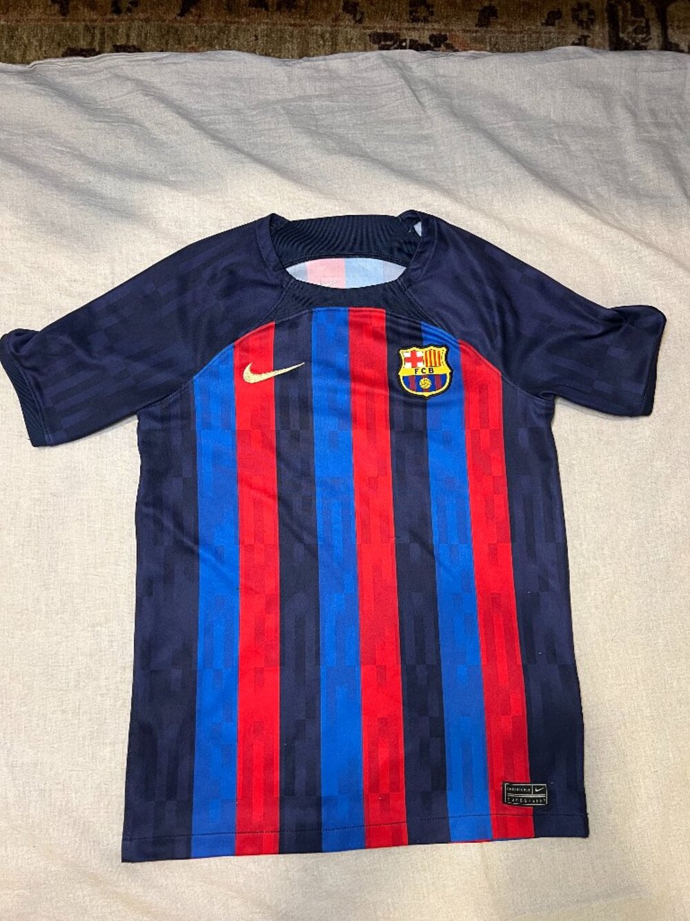 Nike FC Barcelona 2022/23 Home Jersey Youth Large Dri-FIT FCB Soccer Football